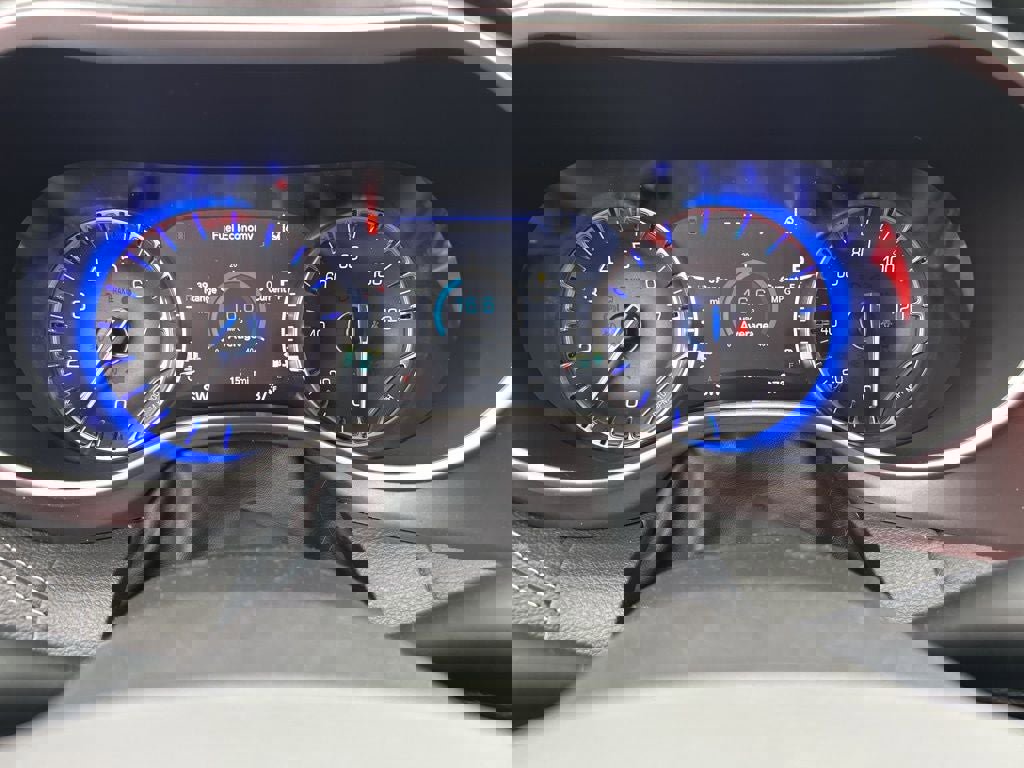 New 2026 Chrysler Pacifica Select AWD/4WD image 13