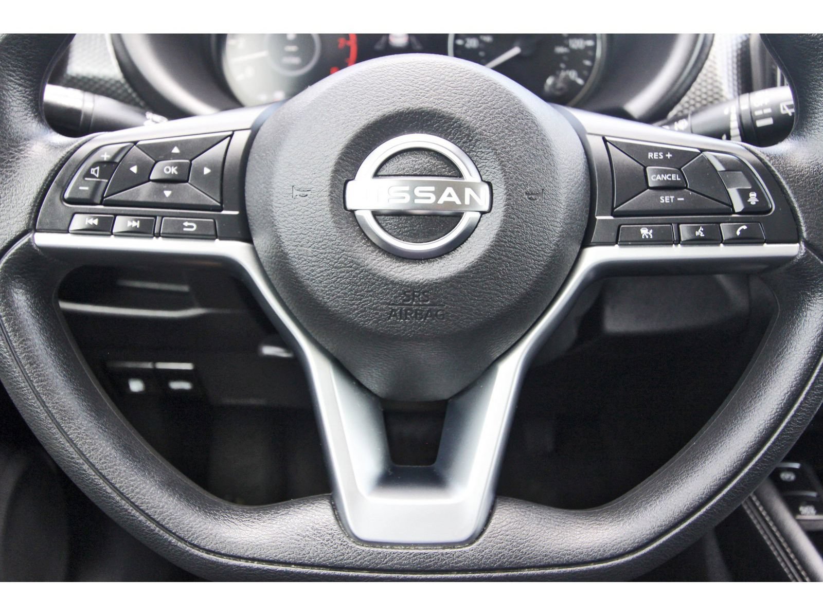 Certified 2023 Nissan Kicks SV FWD image 17