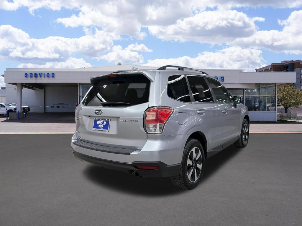 Used 2018 Subaru Forester 2.5i Premium w/ All-Weather Package AWD/4WD image 3