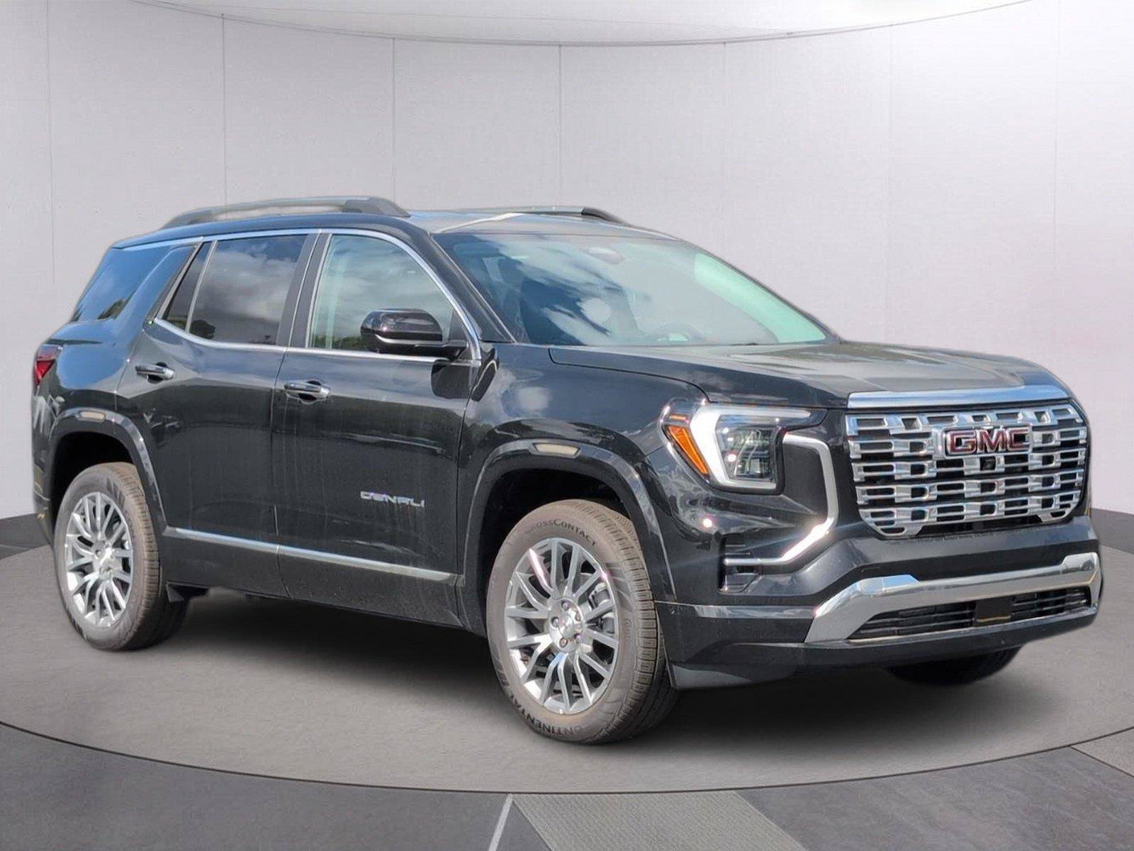 New 2026 GMC Terrain Denali w/ LPO, Floor Liner Package AWD/4WD image 9