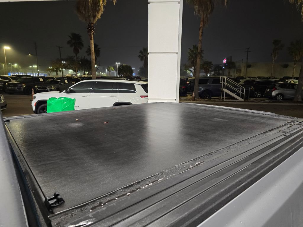 Used 2022 Ford F150 Lightning Lariat w/ Equipment Group 511A High image 17