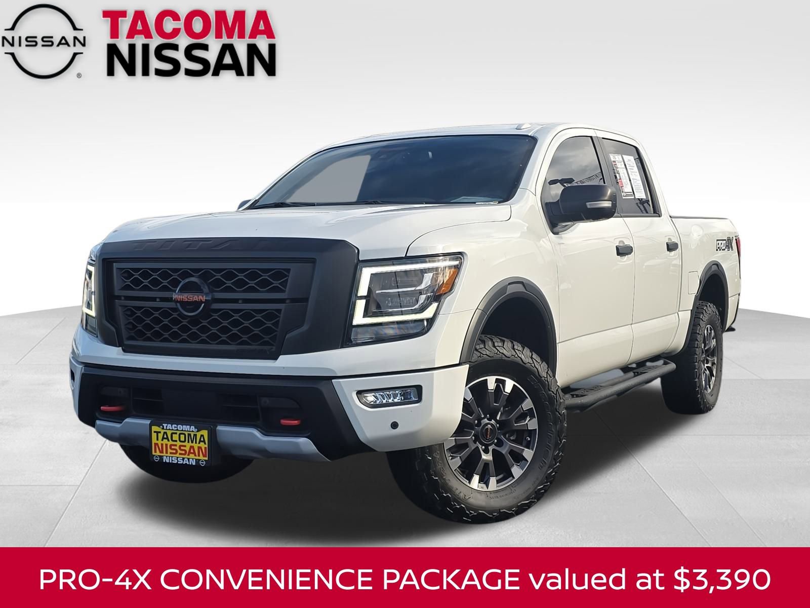 Used 2021 Nissan Titan PRO-4X w/ Pro-4x Convenience Package image 1