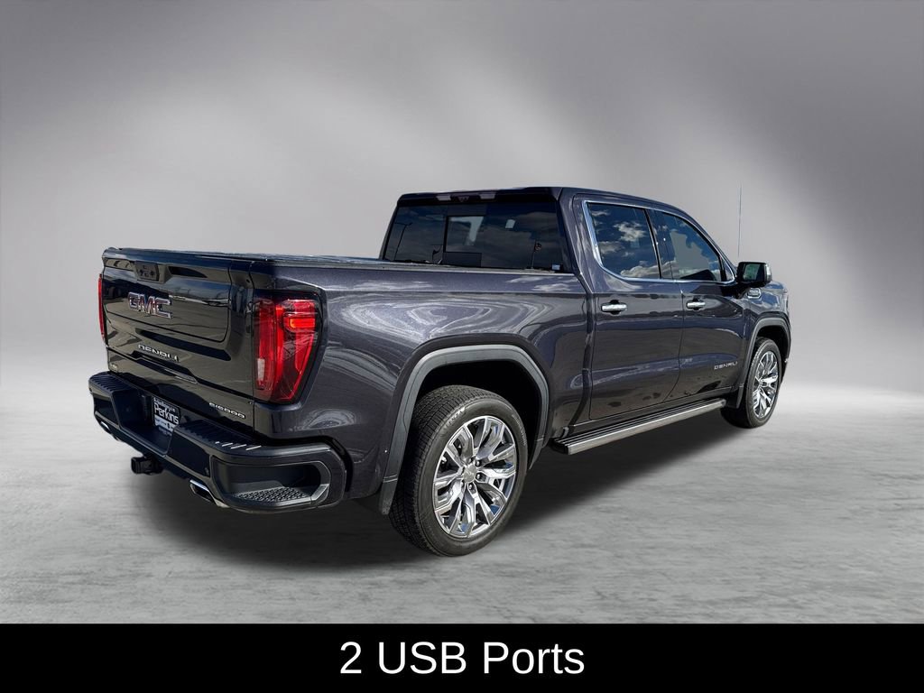 Used 2022 GMC Sierra 1500 Denali w/ Denali Reserve Package image 8