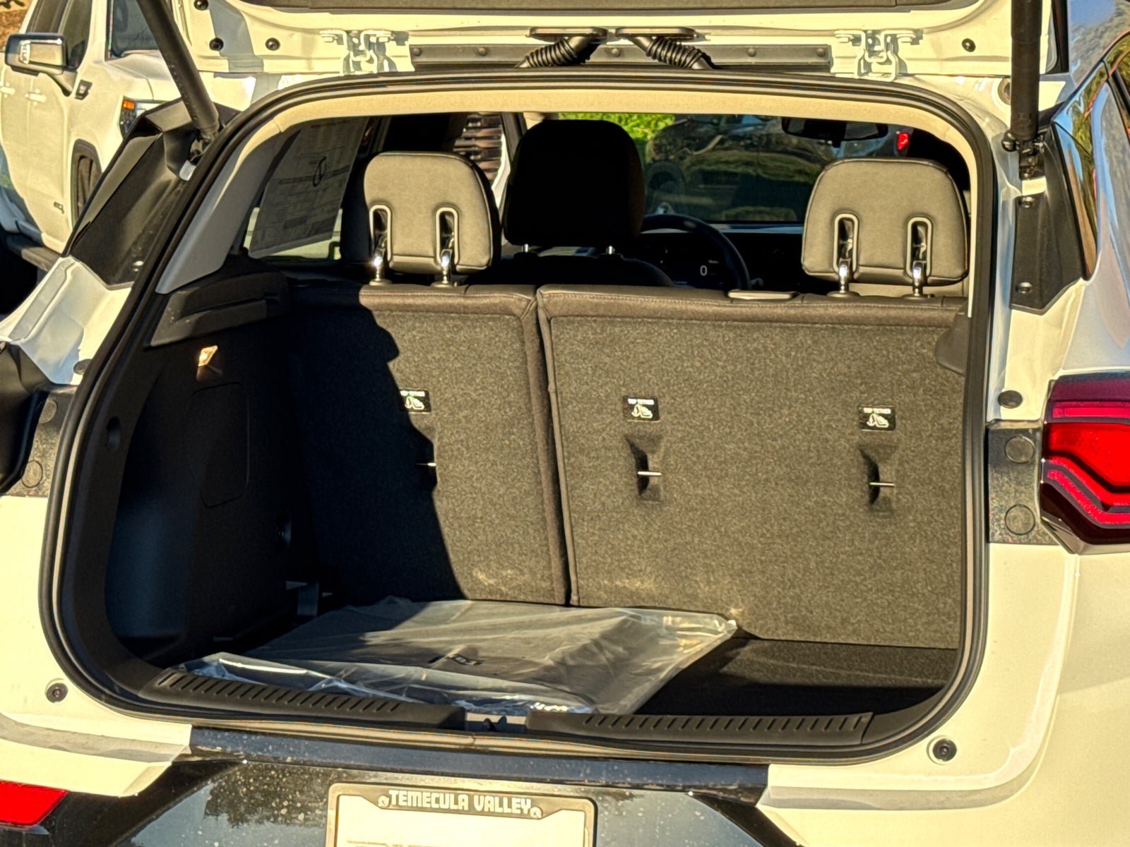 New 2026 Buick Encore GX Sport Touring w/ Comfort Package FWD image 9