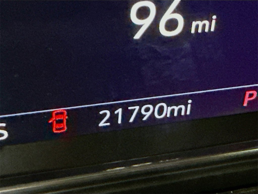 Used 2023 GMC Sierra 2500 AT4 w/ AT4 Premium Plus Package image 4