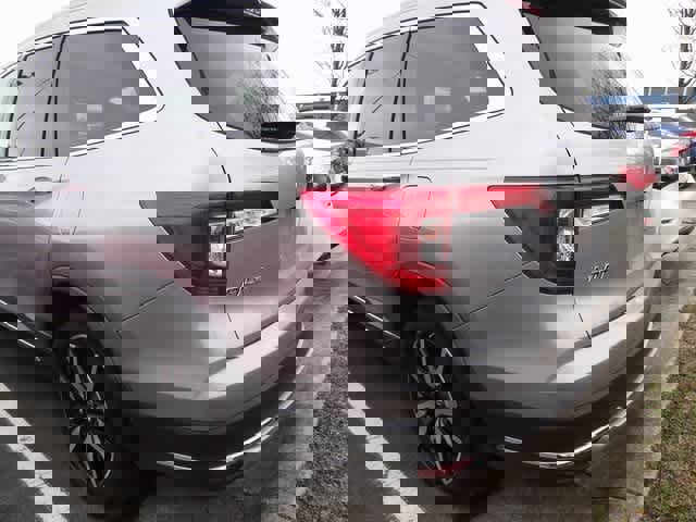 Used 2019 Honda Pilot Touring image 14