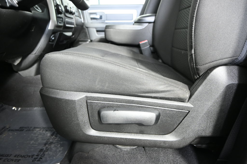 Used 2019 RAM 1500 Warlock AWD/4WD image 21