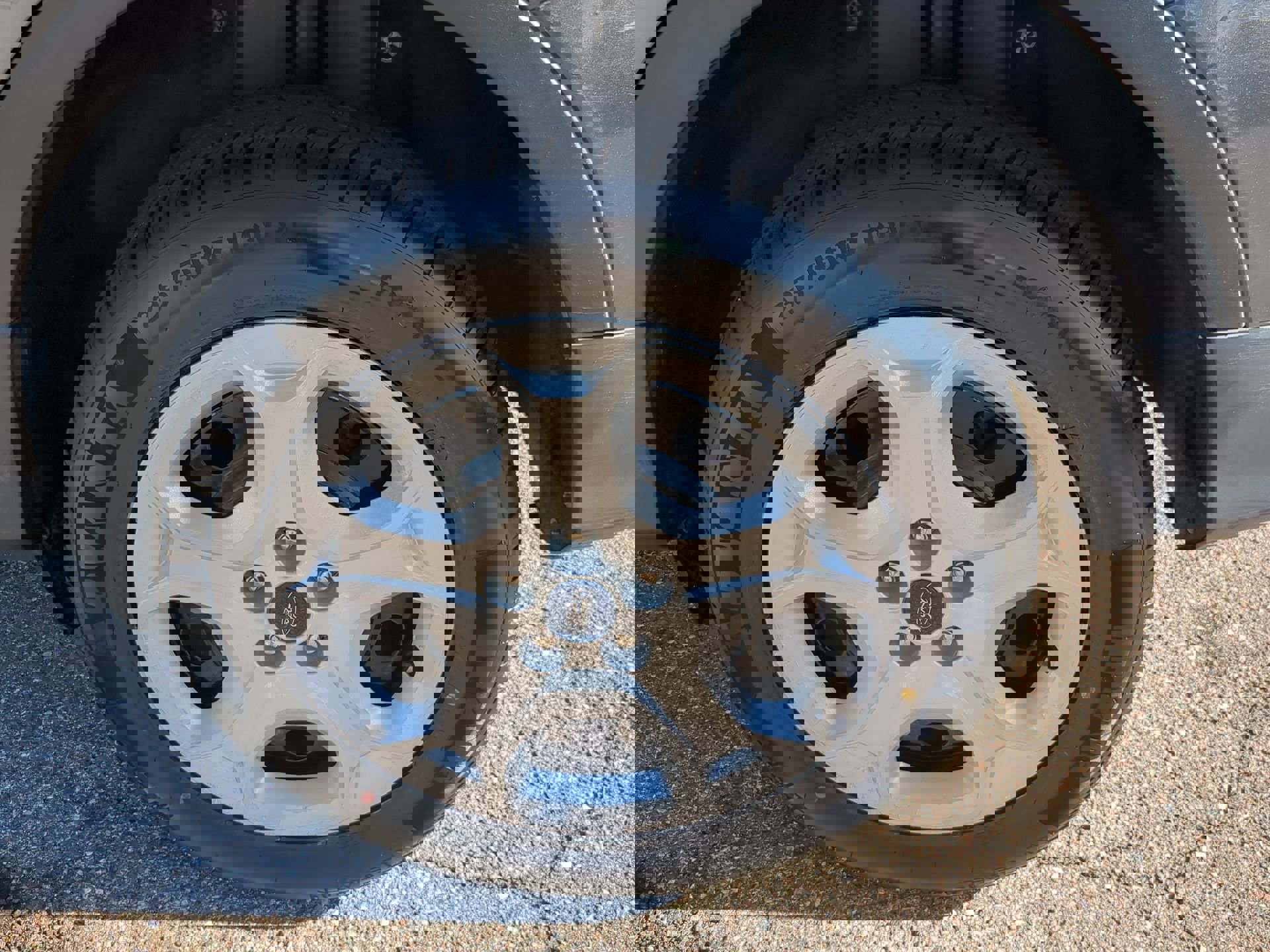 Used 2019 Ford Escape S image 31