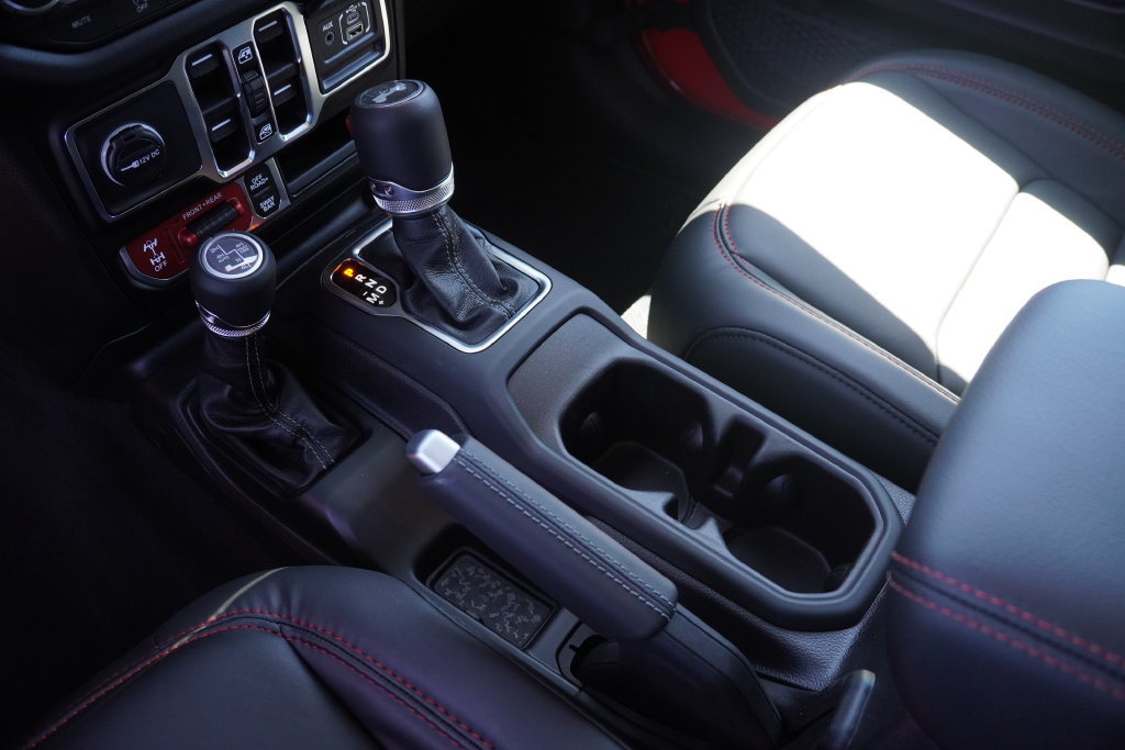 New 2026 Jeep Wrangler Unlimited Rubicon AWD/4WD image 33