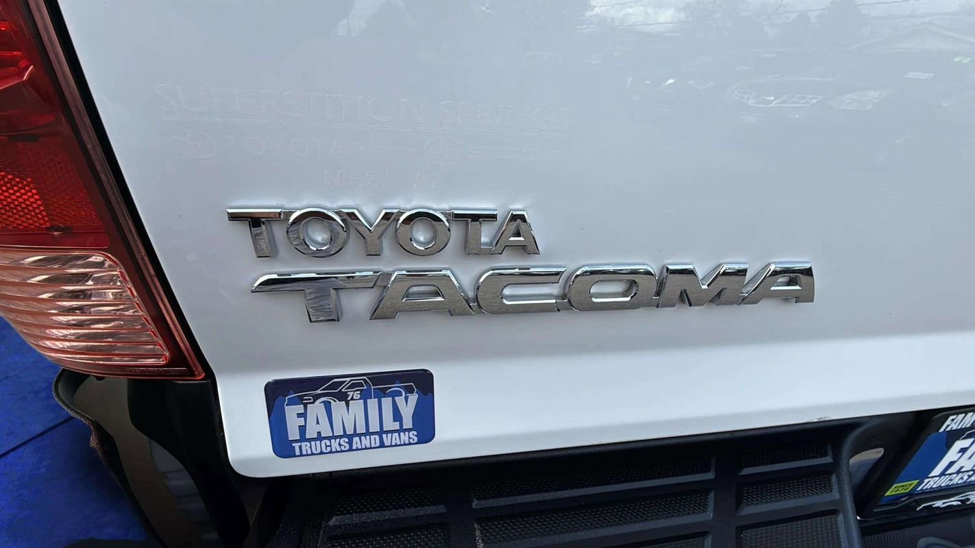 Used 2006 Toyota Tacoma PreRunner RWD image 20