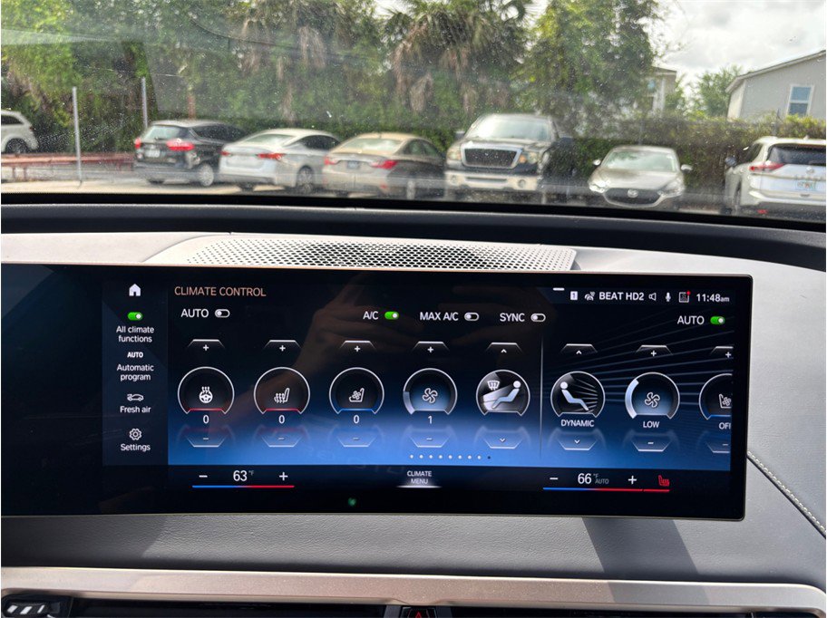 Used 2023 BMW iX xDrive50 w/ Ultimate Package 2 image 34