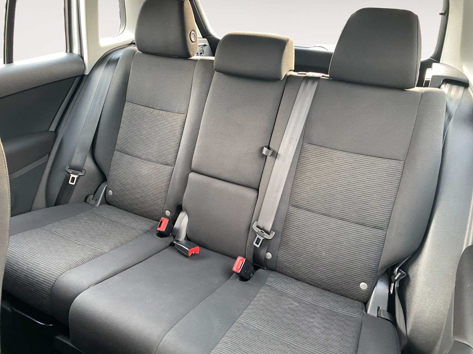 Used 2015 Volkswagen Tiguan S AWD/4WD image 16