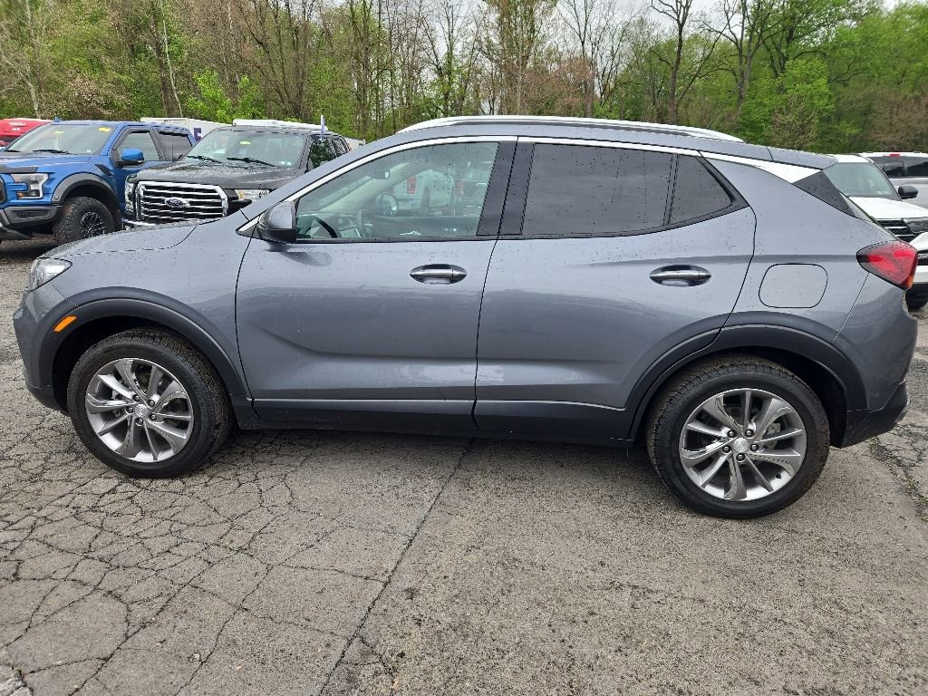 Used 2022 Buick Encore GX Essence w/ Experience Buick Package AWD/4WD image 8