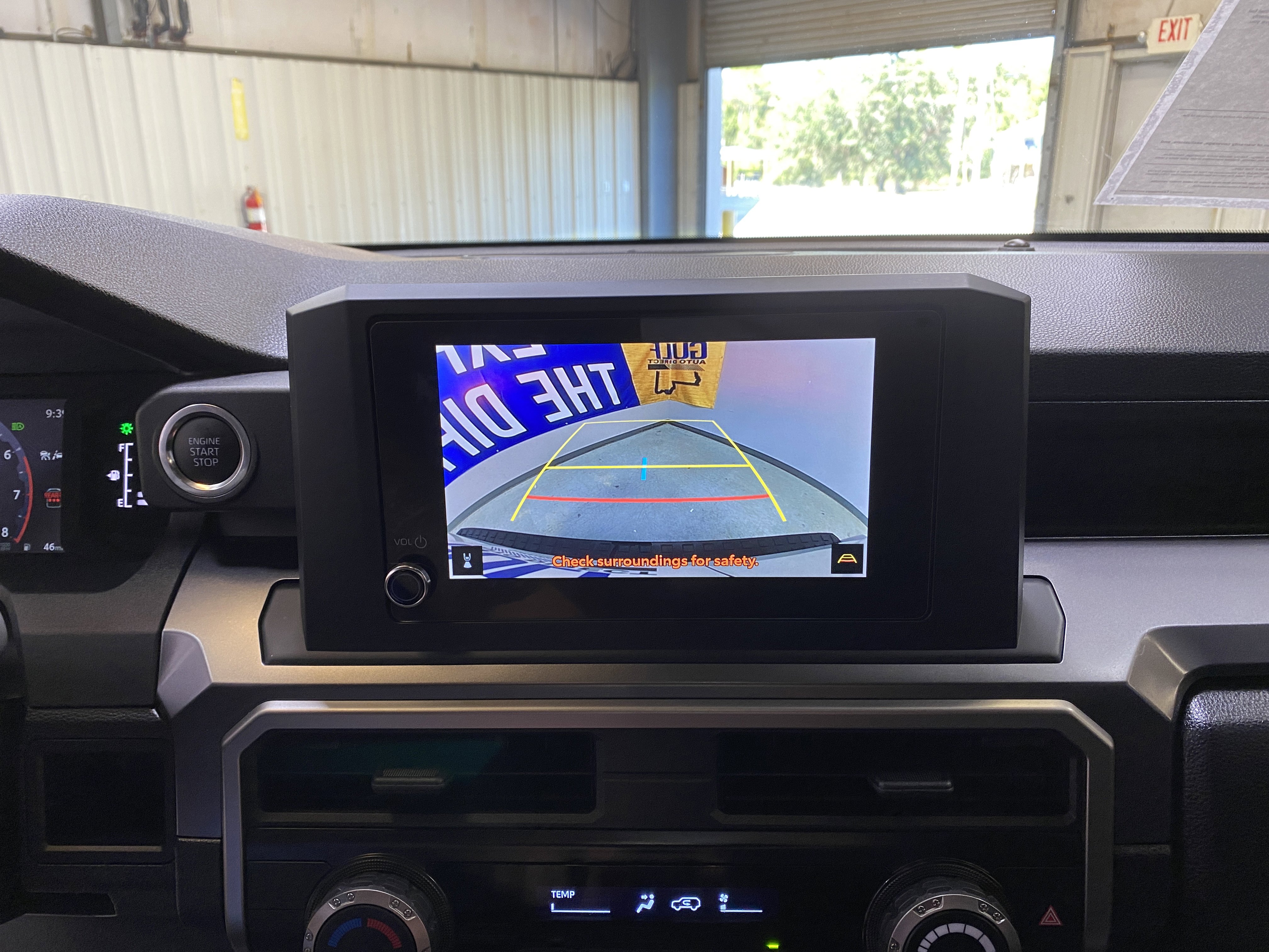 Used 2025 Toyota 4Runner SR5 image 38