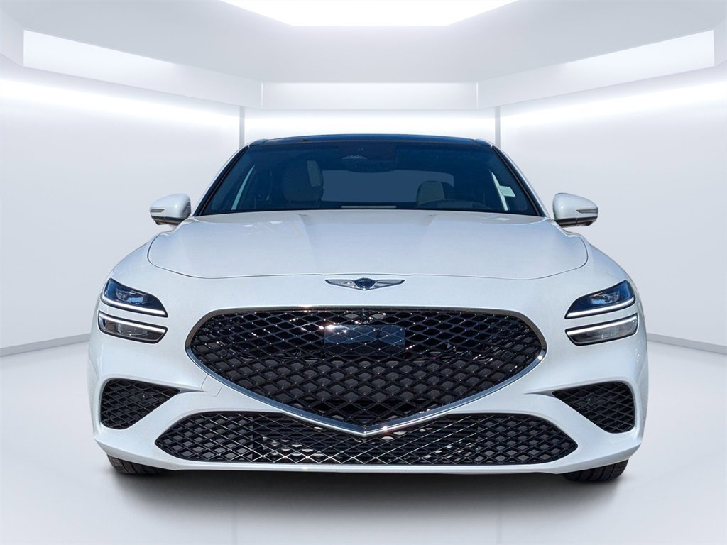 Used 2022 Genesis G70 3.3T image 8