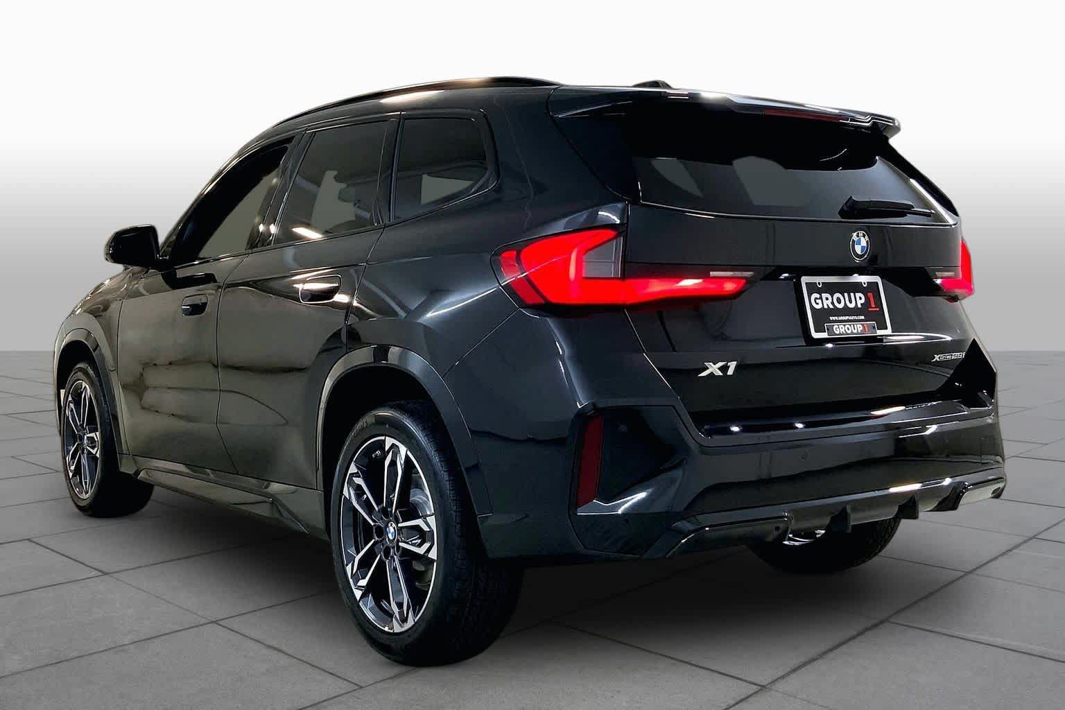 New 2026 BMW X1 xDrive28i w/ Technology Package AWD/4WD image 12