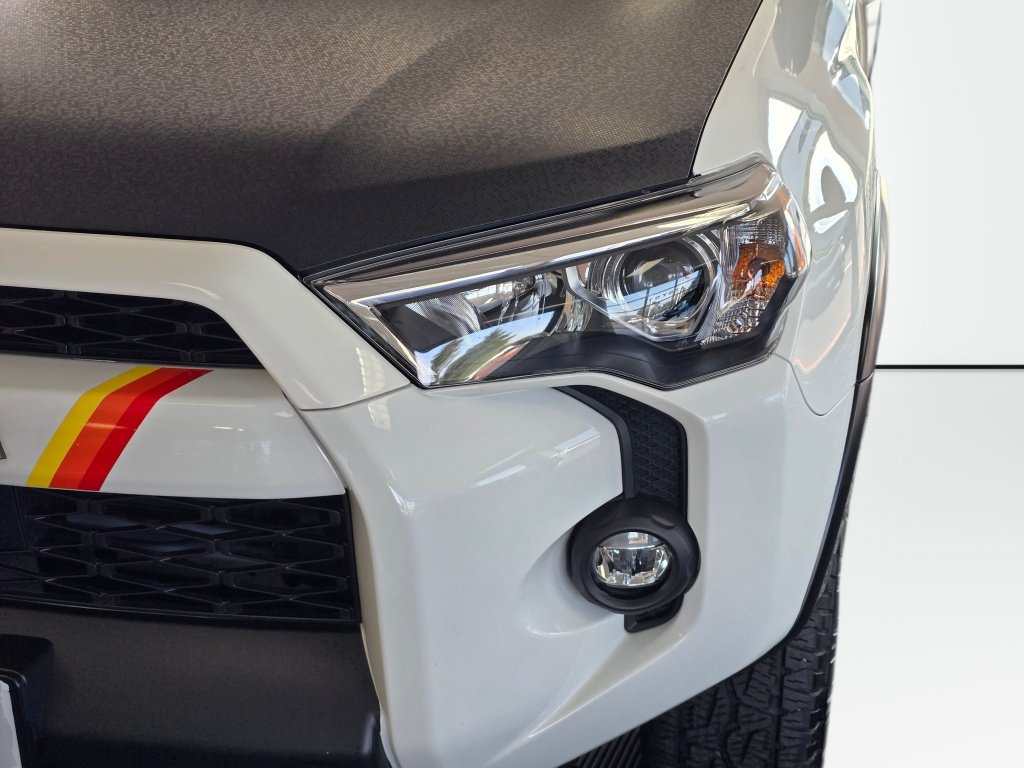 Used 2023 Toyota 4Runner 40th Anniversary SE AWD/4WD image 10