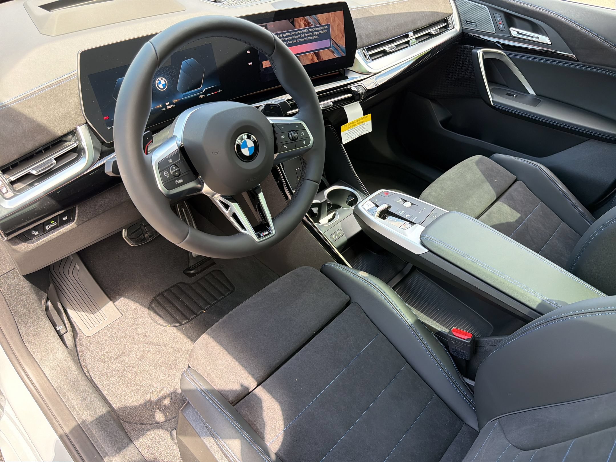 Used 2026 BMW X2 xDrive28i w/ Technology Package AWD/4WD image 4