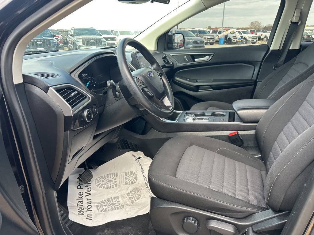 Used 2024 Ford Edge SE w/ Black Appearance Package AWD/4WD image 20
