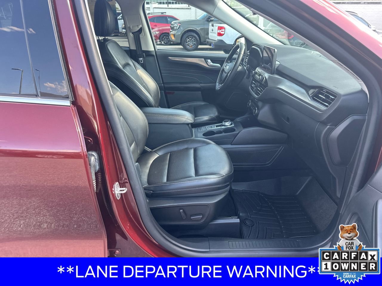 Used 2021 Ford Escape Titanium AWD/4WD image 13
