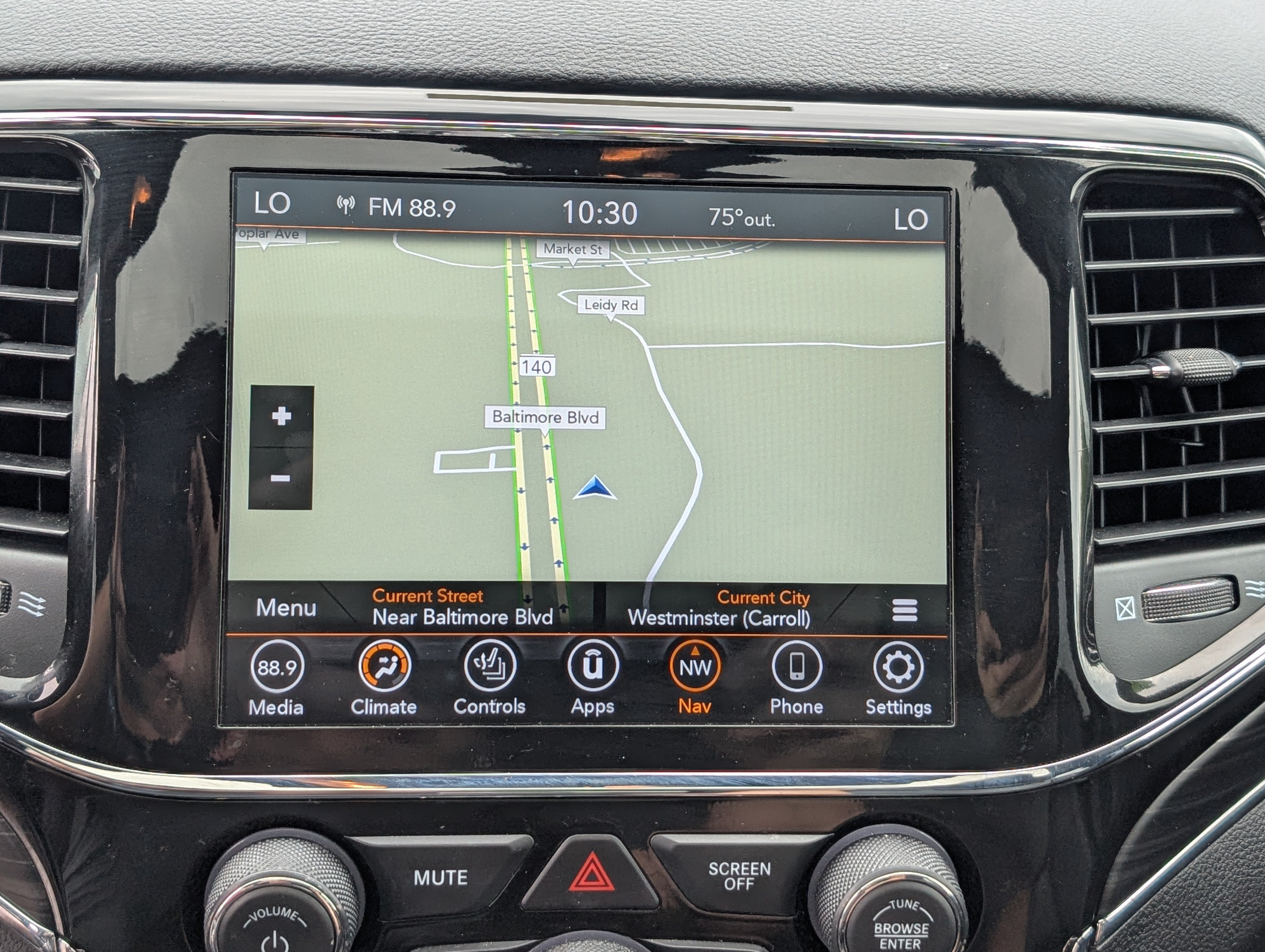 Used 2021 Jeep Grand Cherokee Limited AWD/4WD image 31