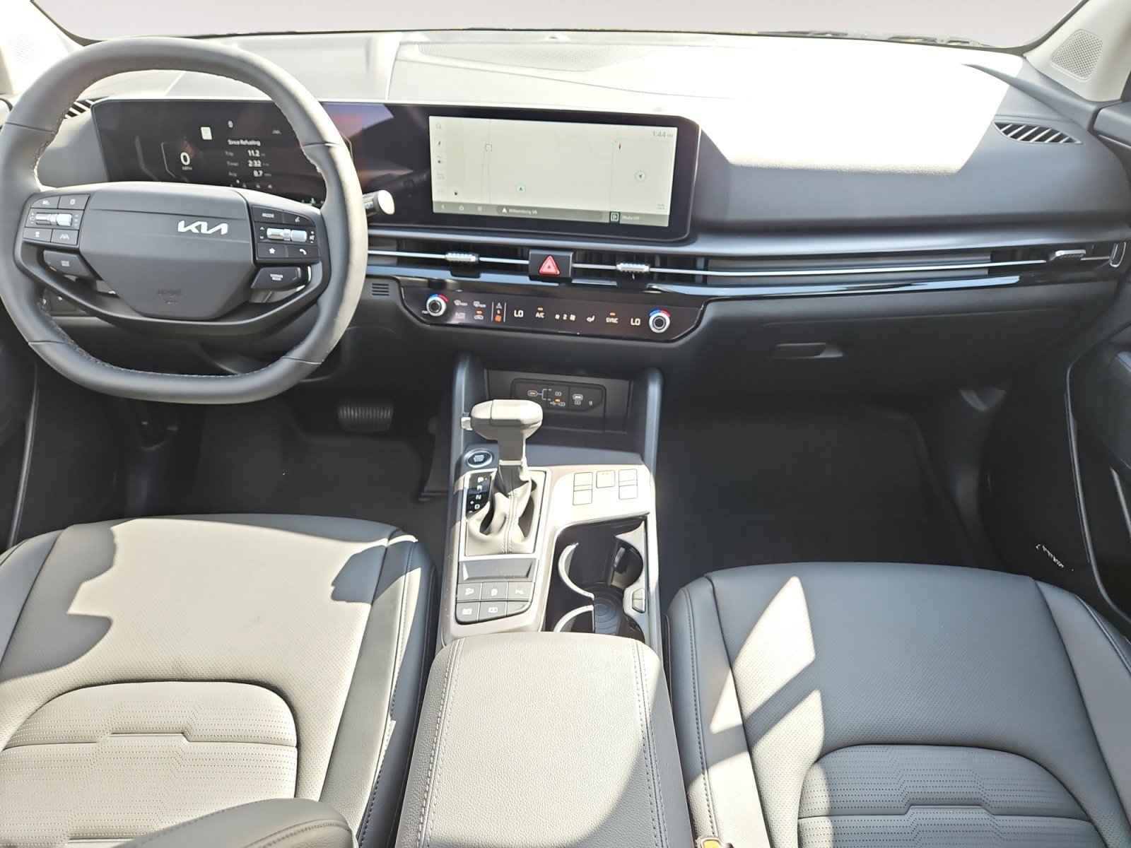 New 2026 Kia Sportage SX image 10