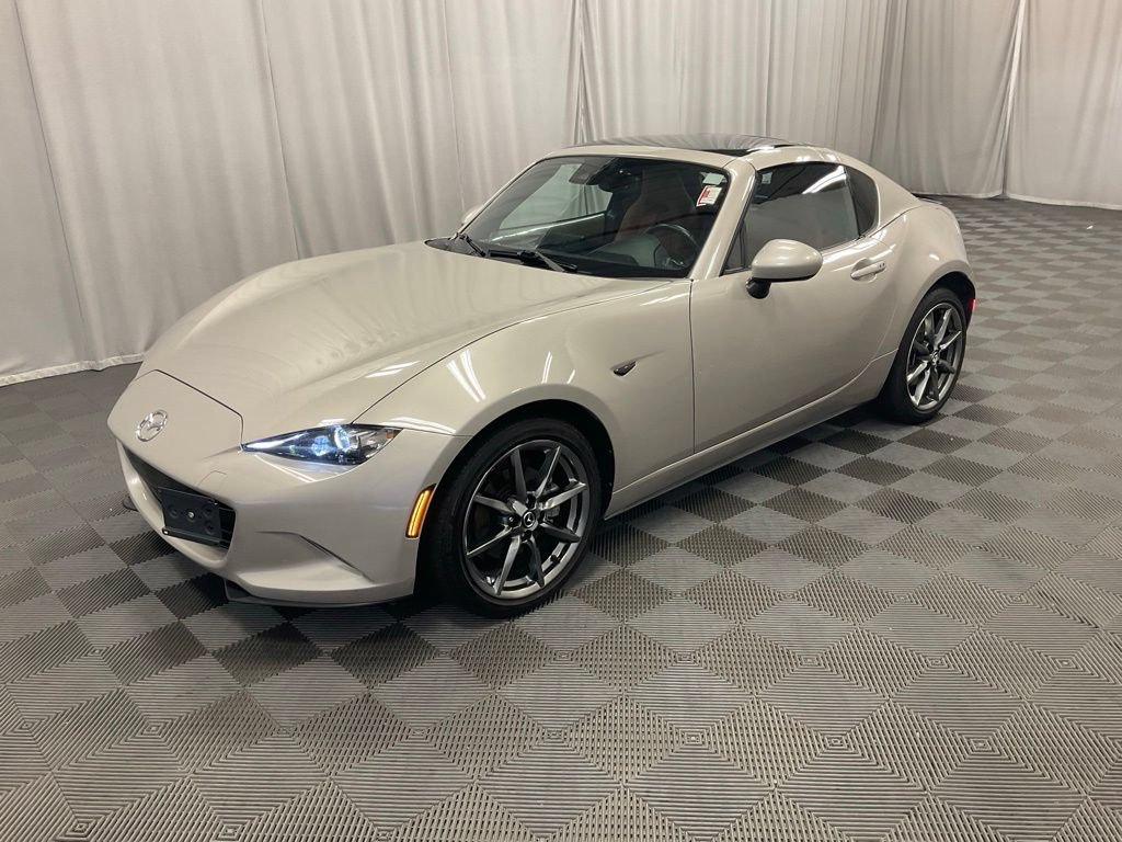 Used 2023 MAZDA MX-5 Miata Grand Touring RWD image 18