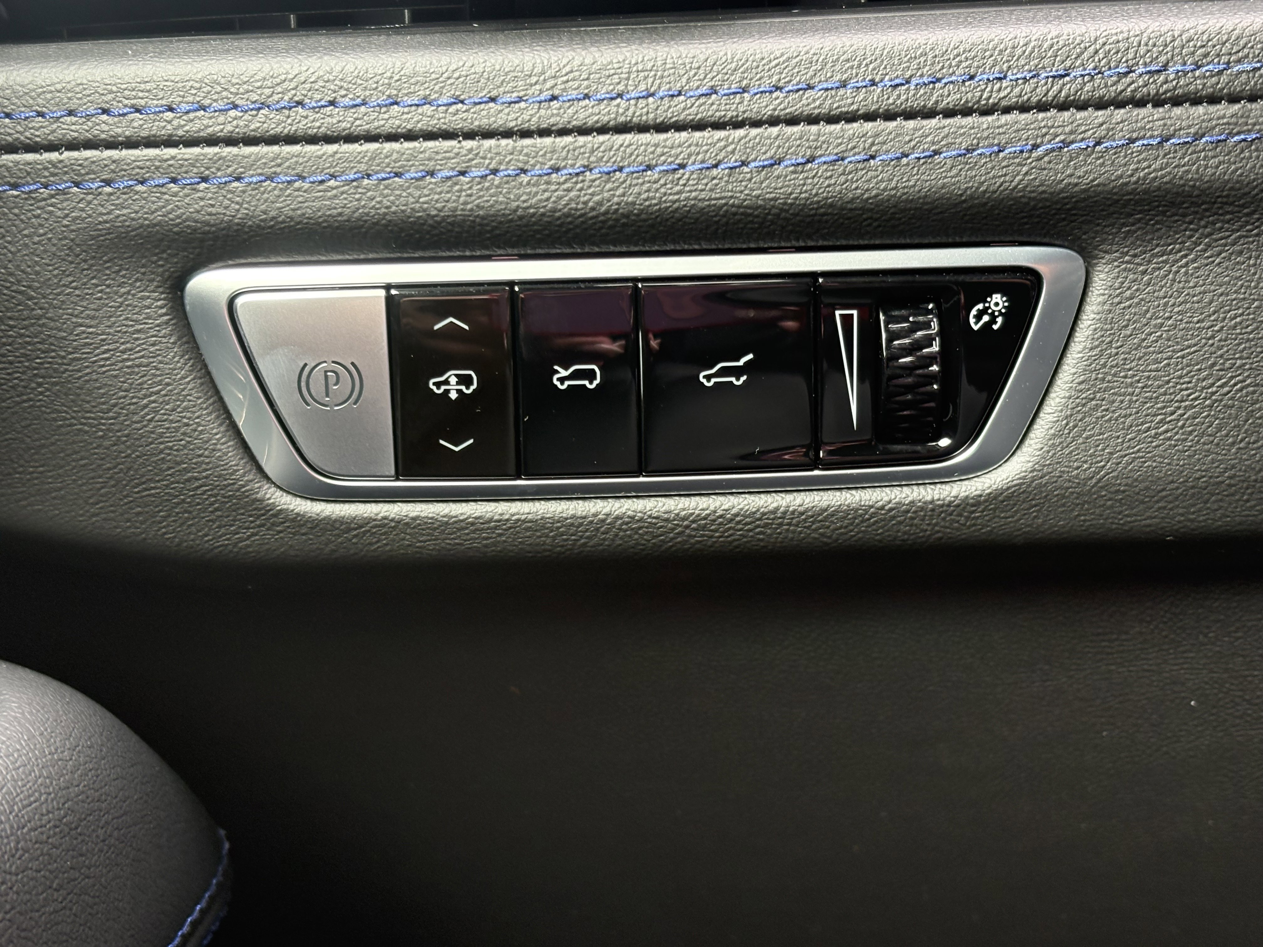 New 2026 Cadillac Escalade IQL Sport 1 image 35