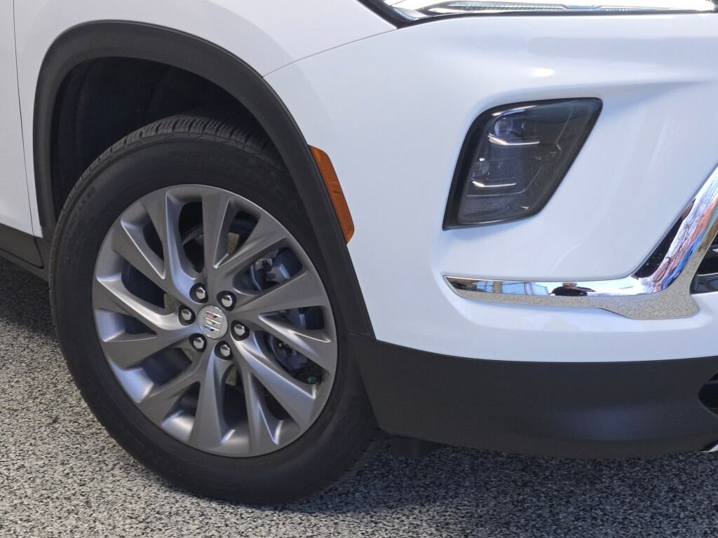 New 2026 Buick Enclave Preferred w/ LPO, Floor Liner Package image 3