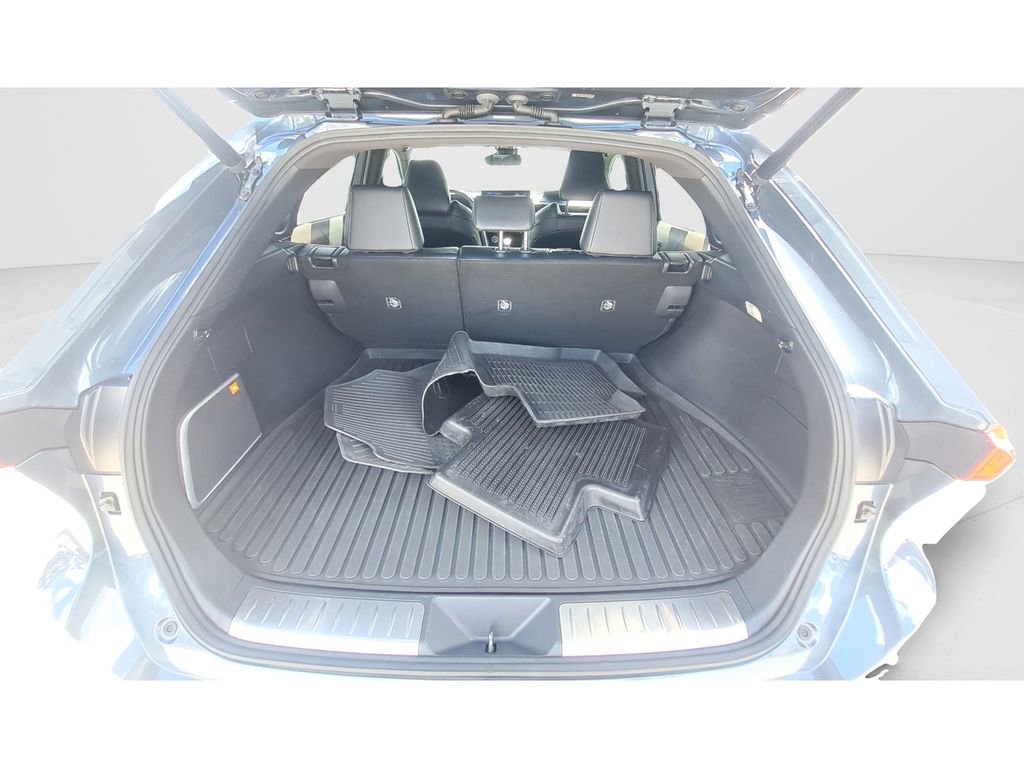 Certified 2021 Toyota Venza Limited image 12