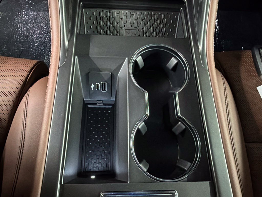 New 2026 Lincoln Nautilus Reserve AWD/4WD image 18