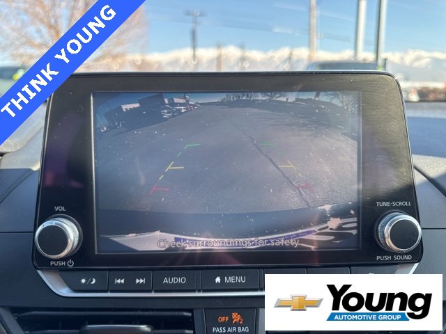 Used 2024 Nissan Altima 2.5 SV image 23