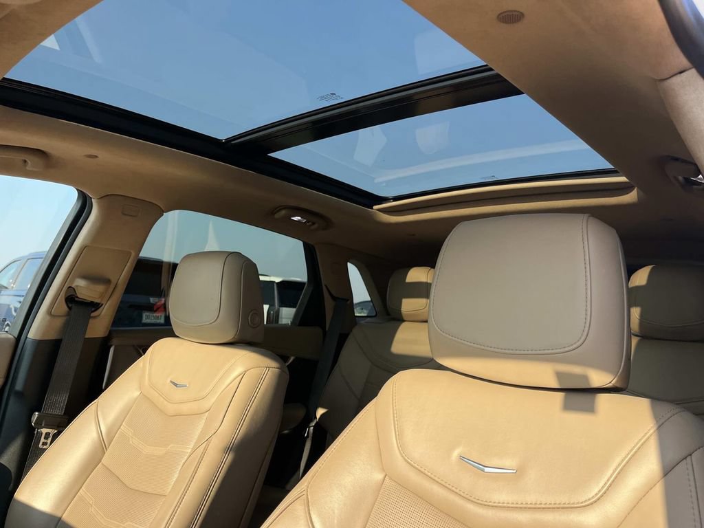 Used 2021 Cadillac XT5 Premium Luxury w/ Platinum Package FWD image 36