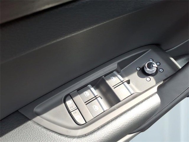 Certified 2025 Audi Q5 2.0T Premium w/ Convenience Plus Package image 14