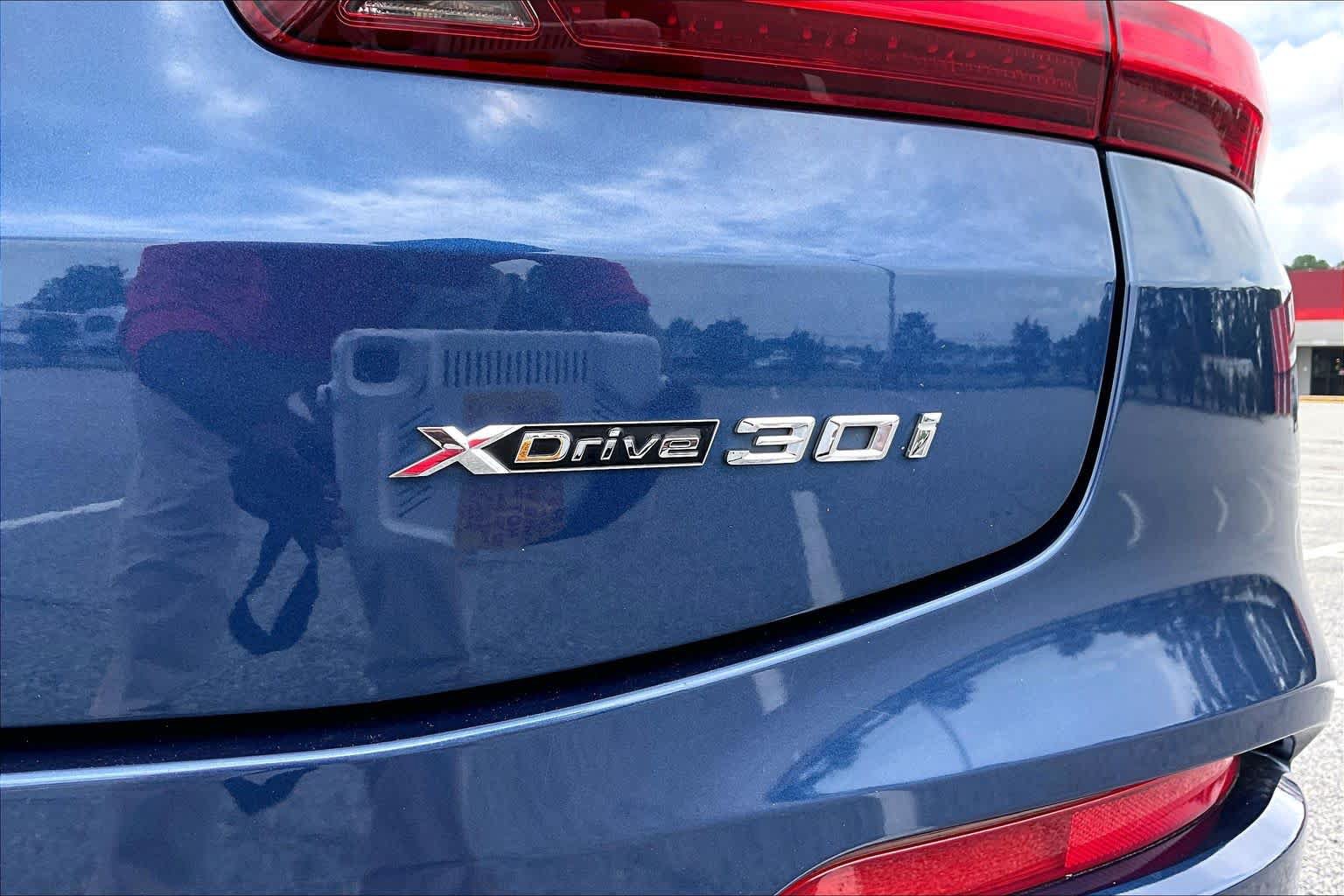 Used 2020 BMW X4 xDrive30i w/ Premium Package AWD/4WD image 31