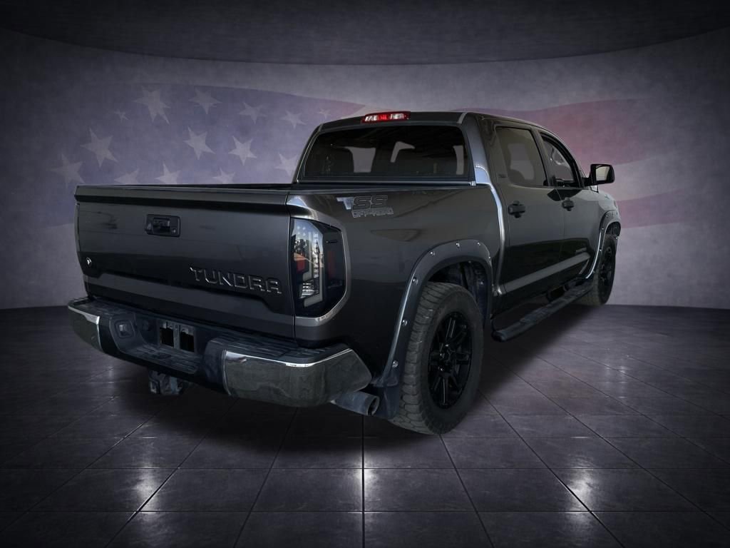 Used 2018 Toyota Tundra SR5 w/ SR5 Upgrade Package image 5