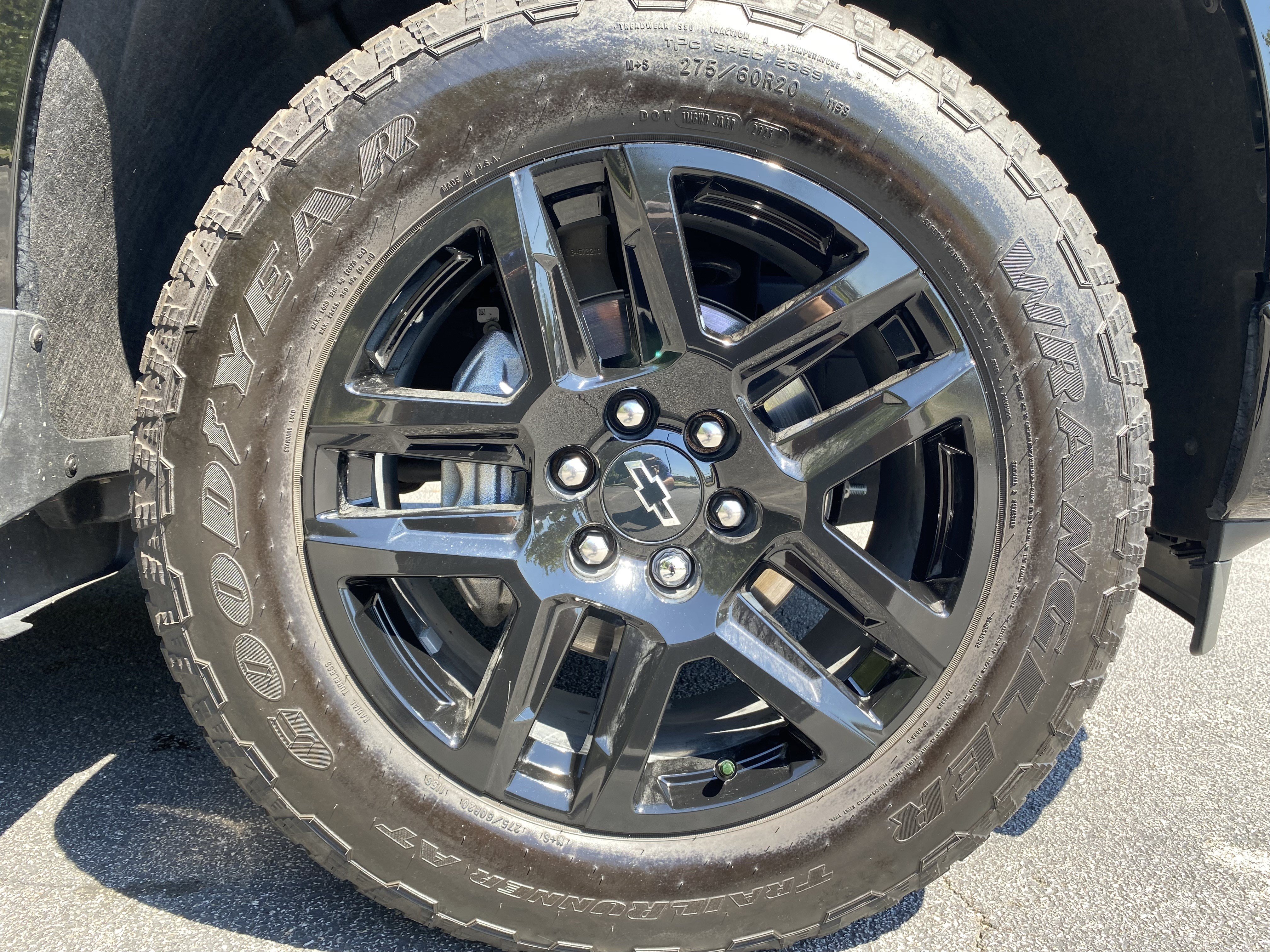Used 2025 Chevrolet Silverado 1500 Custom w/ Turbomax Blackout Package AWD/4WD image 11