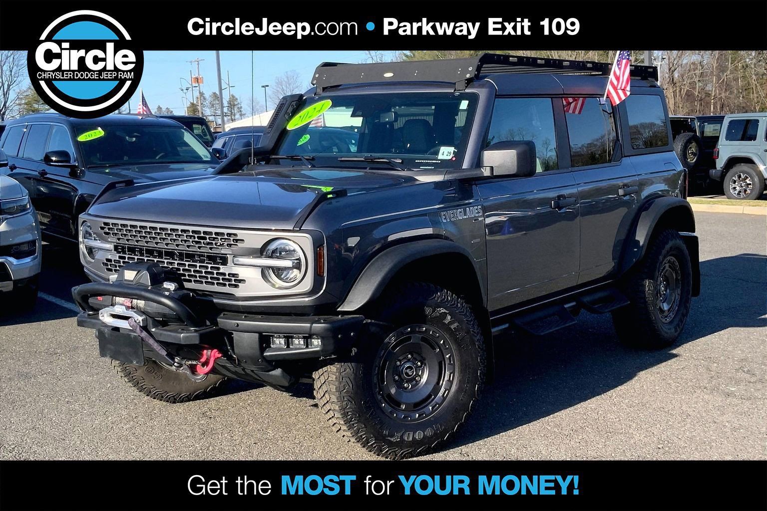 Used 2024 Ford Bronco Everglades image 1