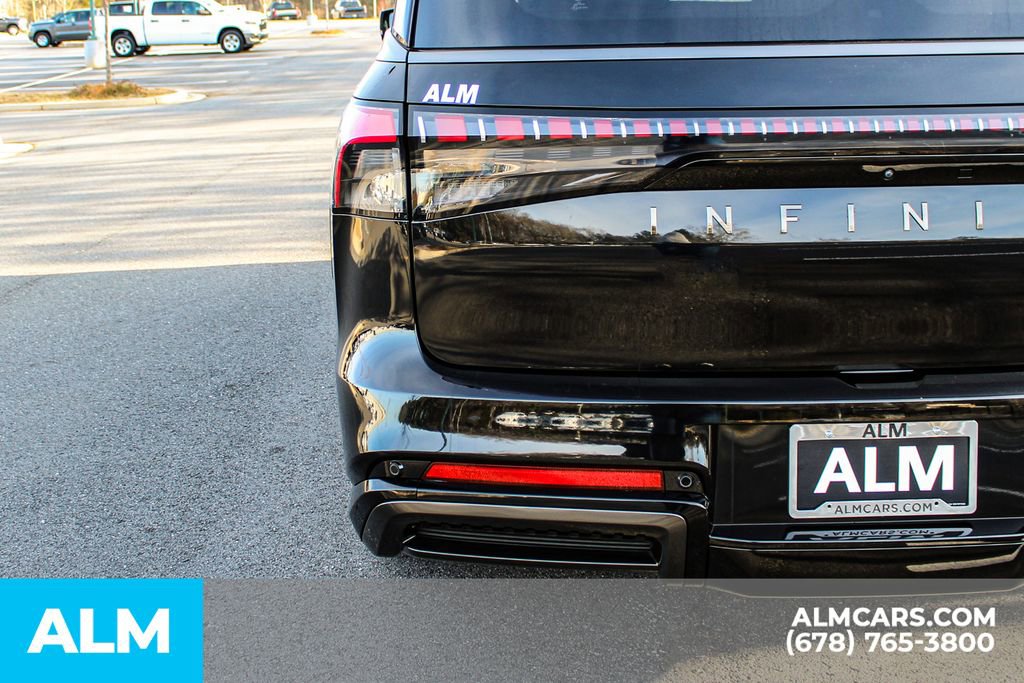 Used 2025 INFINITI QX80 Autograph image 11