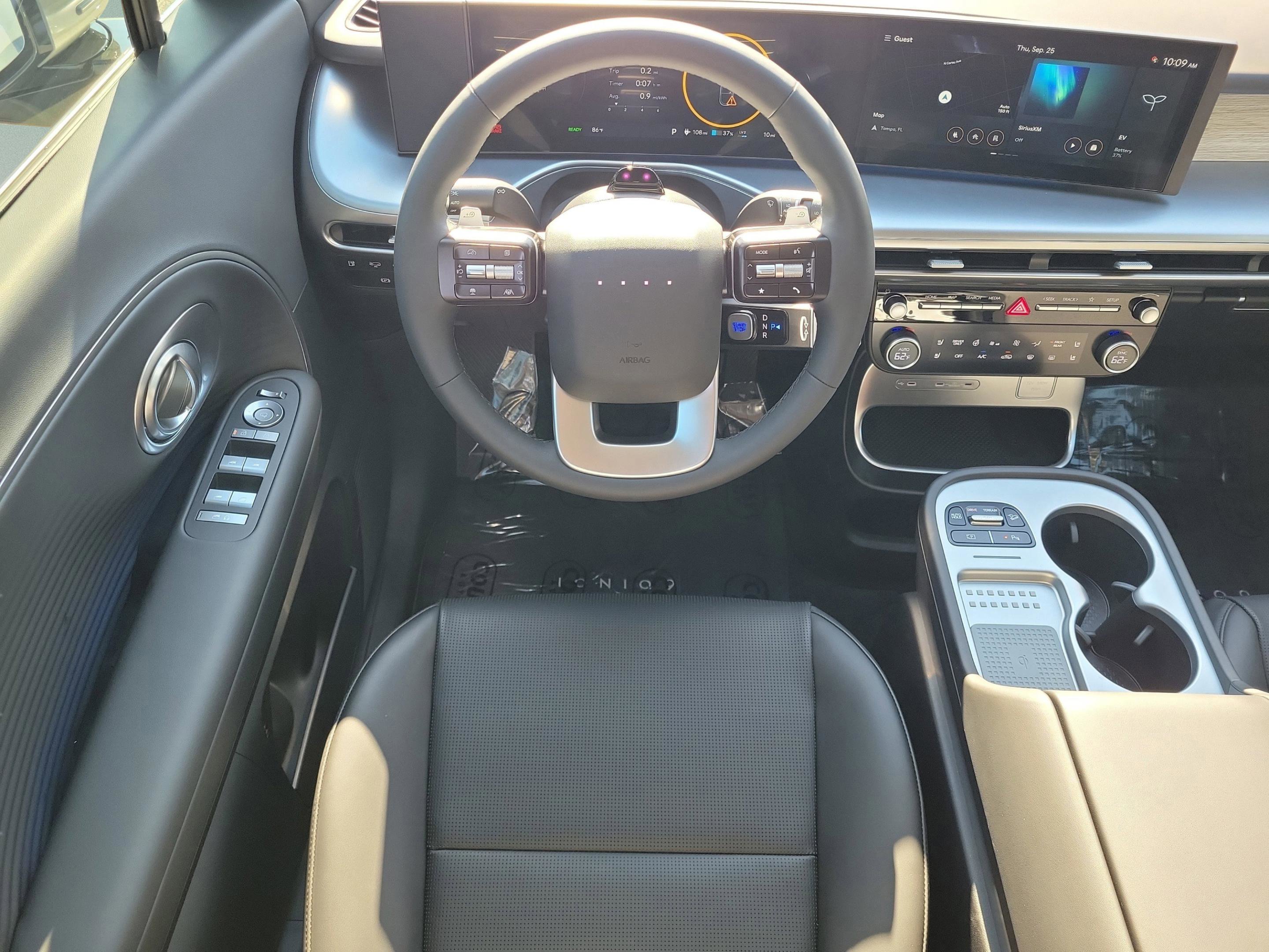 New 2026 Hyundai Ioniq 9 SEL image 16