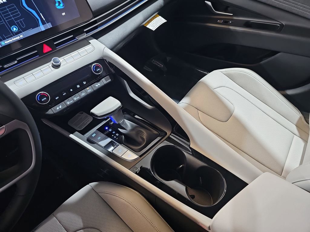 New 2026 Hyundai Elantra Limited image 26