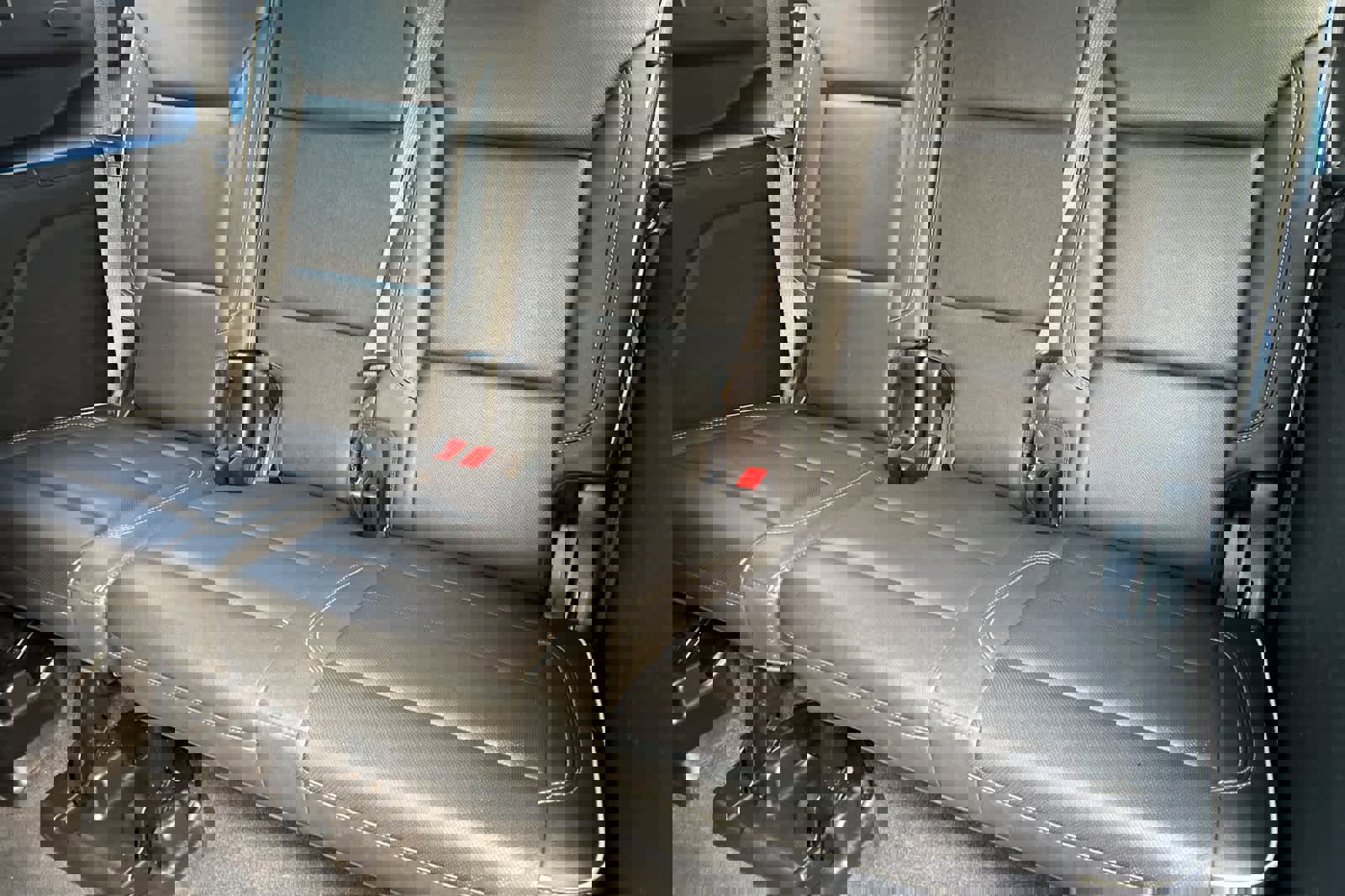 Used 2021 Chevrolet Tahoe Premier w/ Premium Package image 17