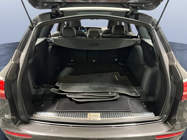 Certified 2021 Mercedes-Benz E 63 AMG S image 7