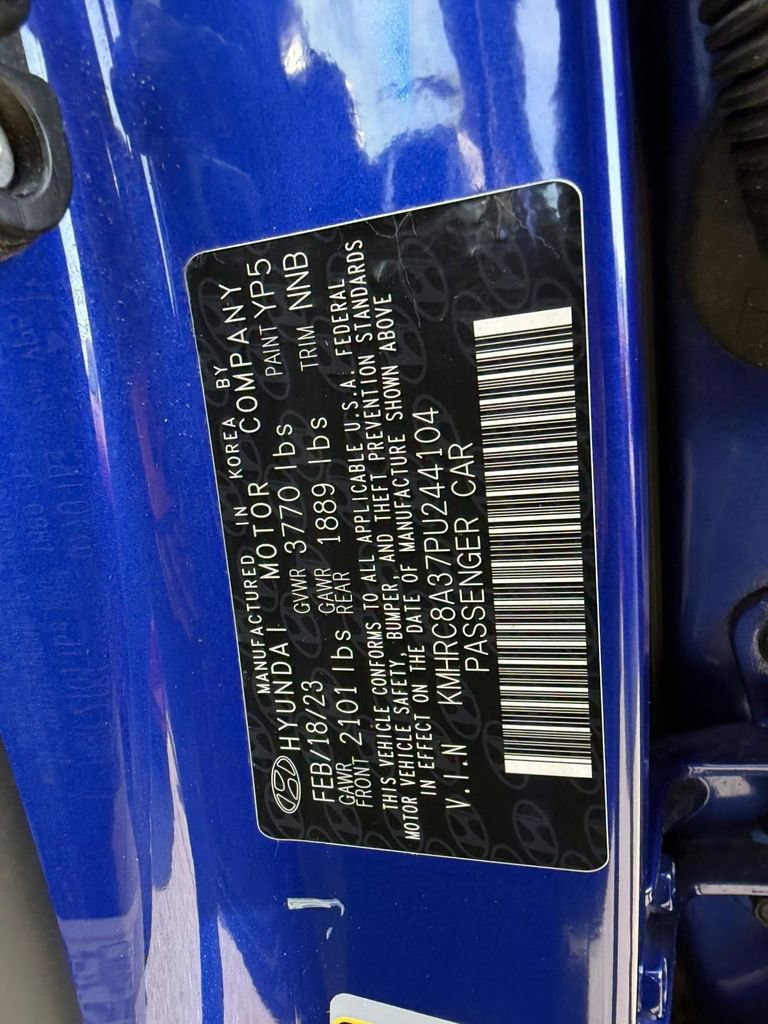 Certified 2023 Hyundai Venue SEL w/ Cargo Package image 17