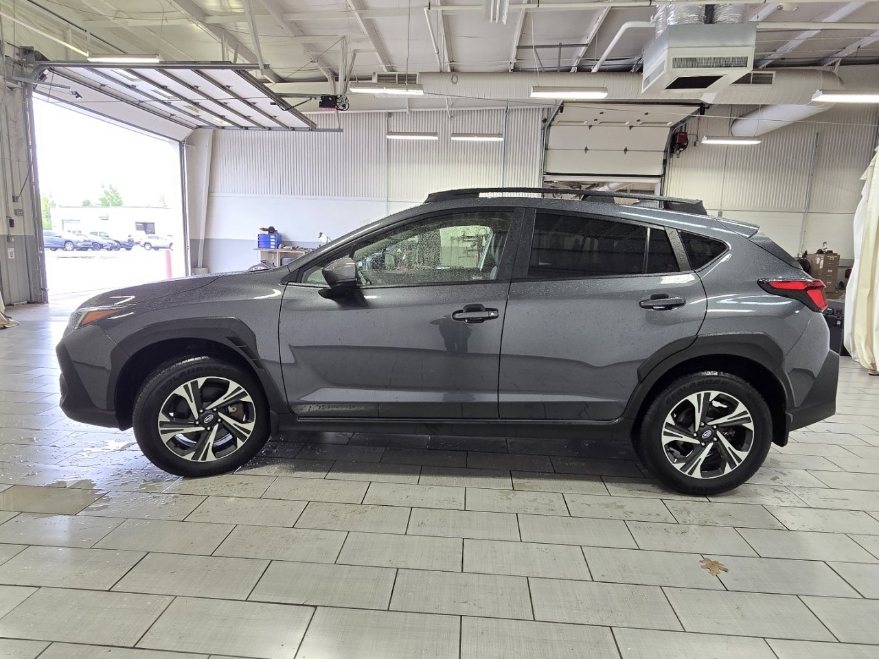 Used 2024 Subaru Crosstrek 2.0i Premium AWD/4WD image 12