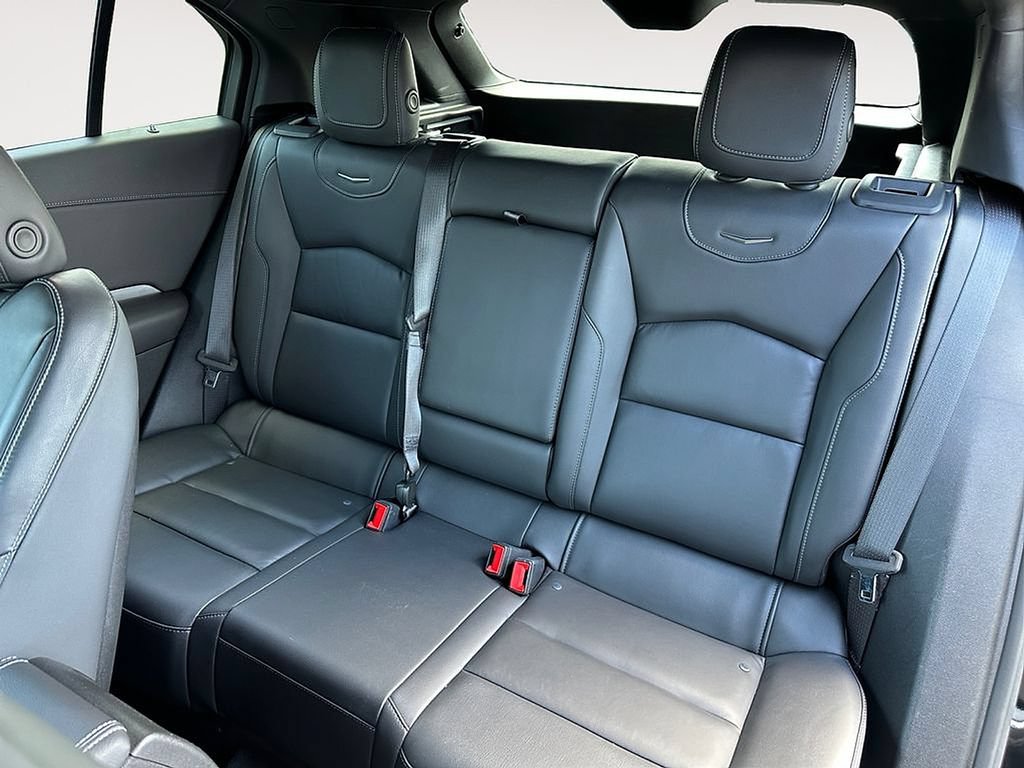 Used 2024 Cadillac XT4 Premium Luxury FWD image 13