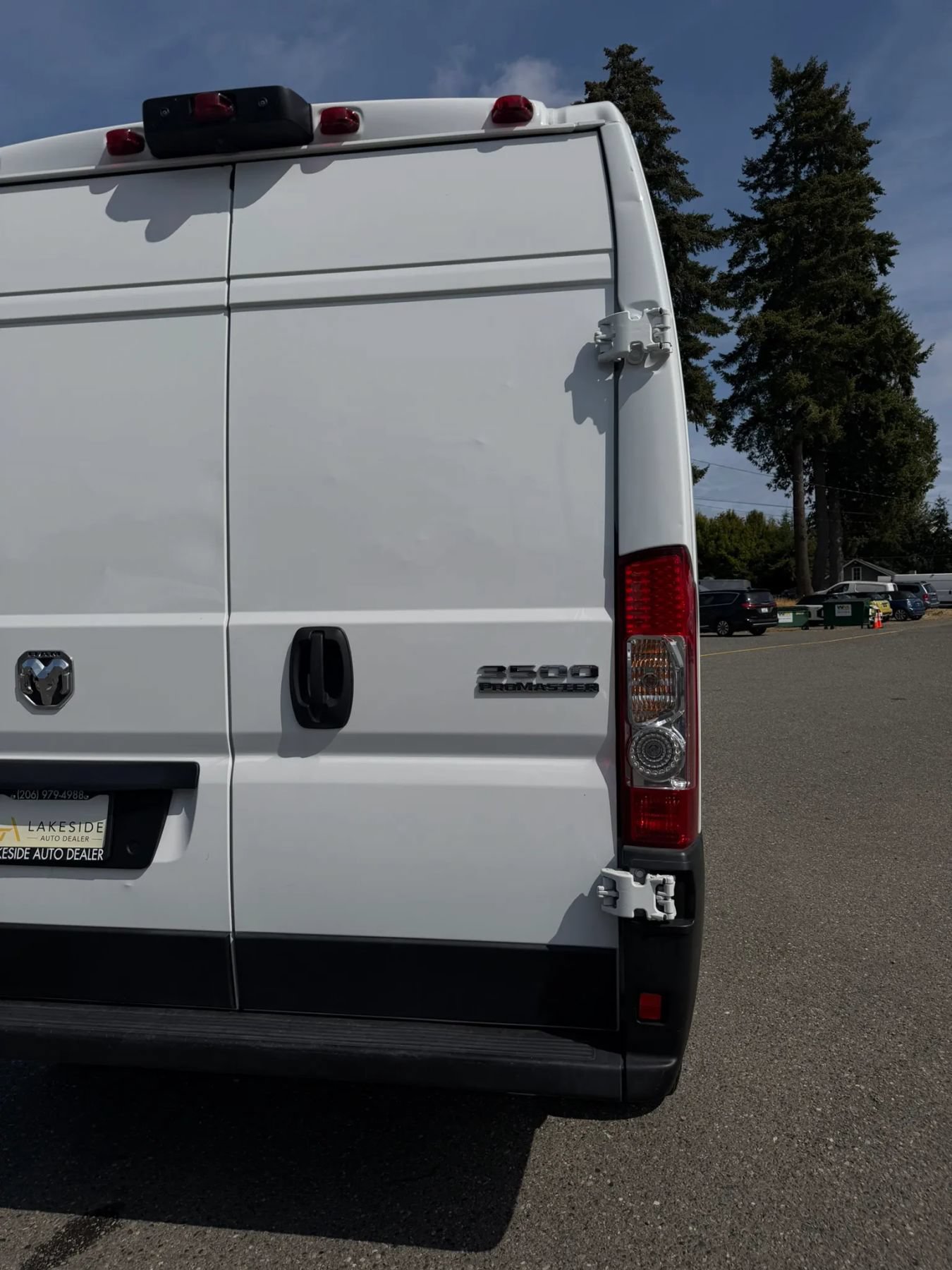 Used 2025 RAM ProMaster 3500 w/ Convenience Group FWD image 14