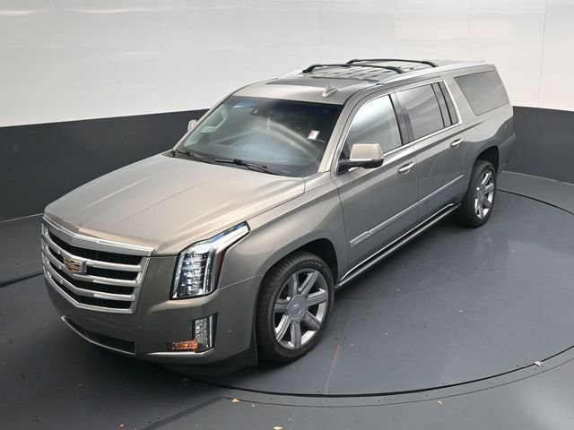Used 2018 Cadillac Escalade ESV Premium Luxury image 50