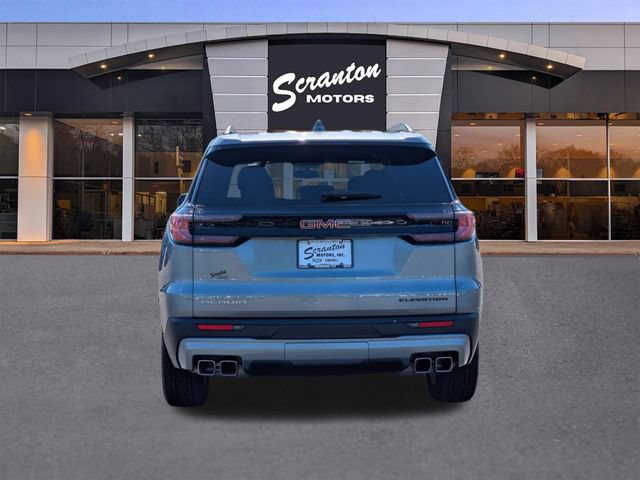 Used 2025 GMC Acadia Elevation w/ Elevation Premium Package FWD image 4