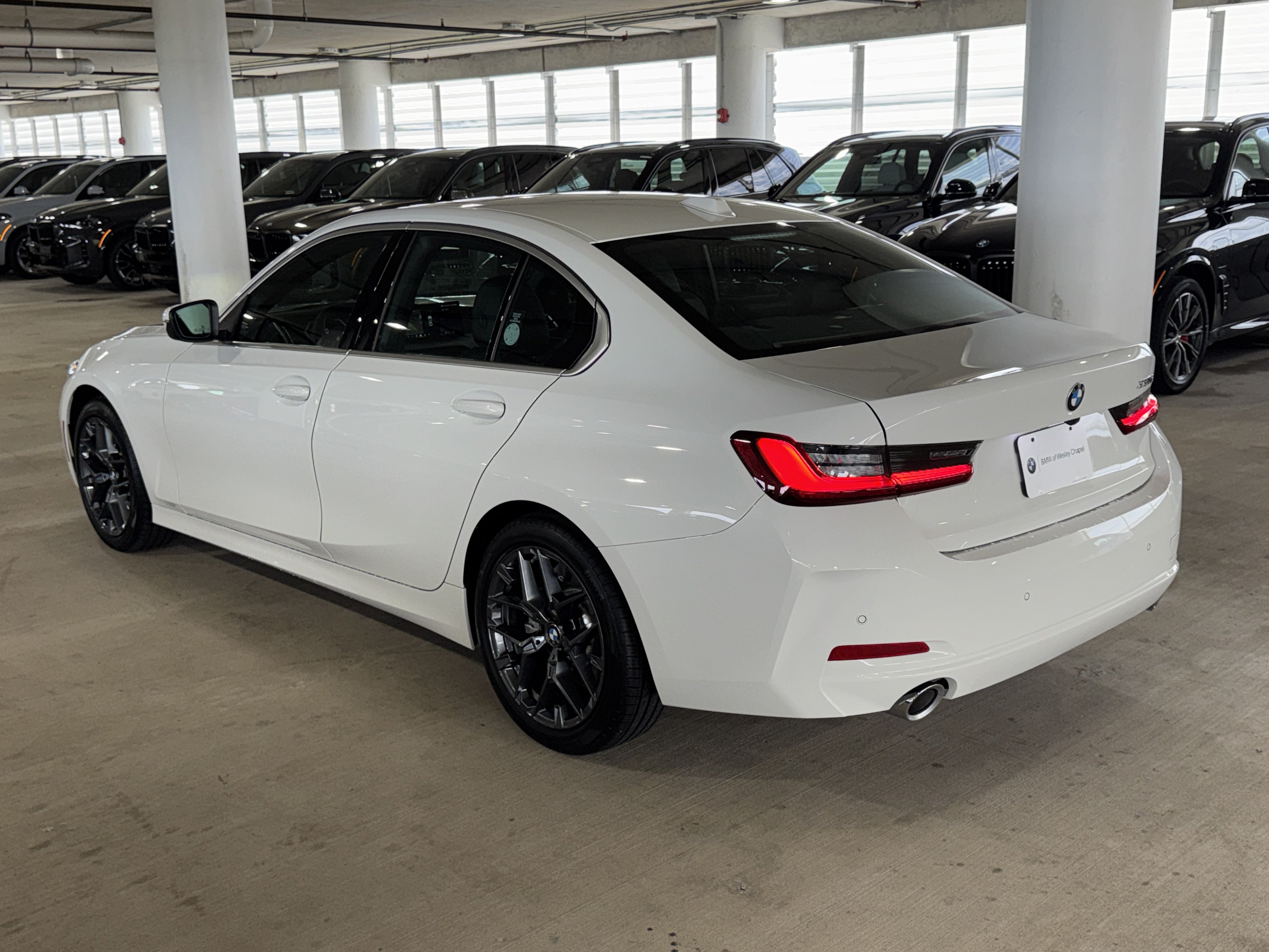 New 2026 BMW 330i Sedan w/ Convenience Package RWD image 5